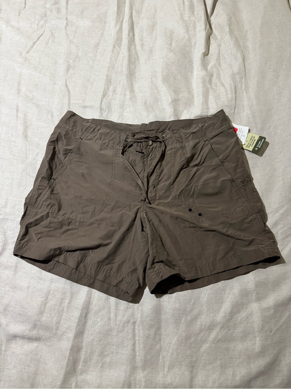 Columbia Arch Cape Shorts Women’s Medium 6” Inseam Brown Relaxed Fit Nwt